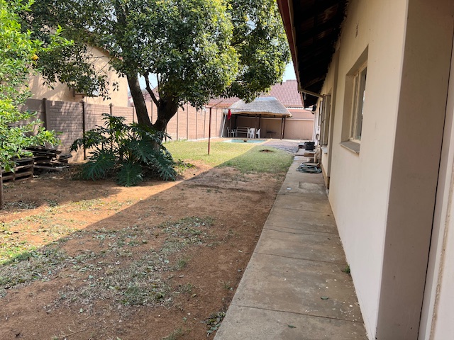 3 Bedroom Property for Sale in Riebeeckstad Free State